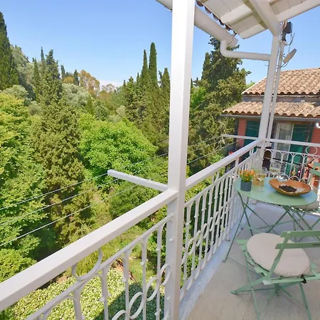 Yia Sou Corfu! Kolibri *
